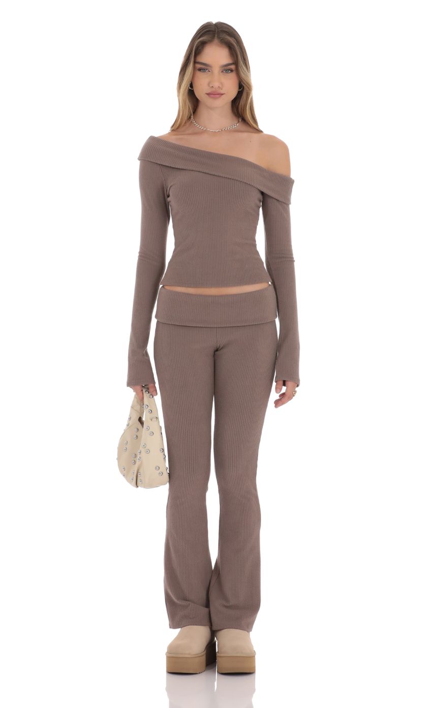 Ribbed Off Shoulder Top in Taupe/Ribbed Flare Pants in Taupe